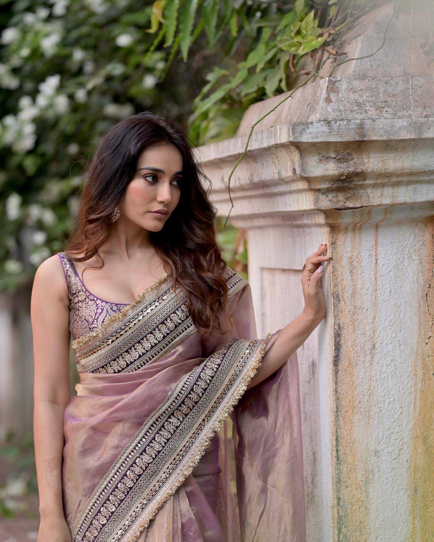 SURBHI JYOTI COLLECTIONS
