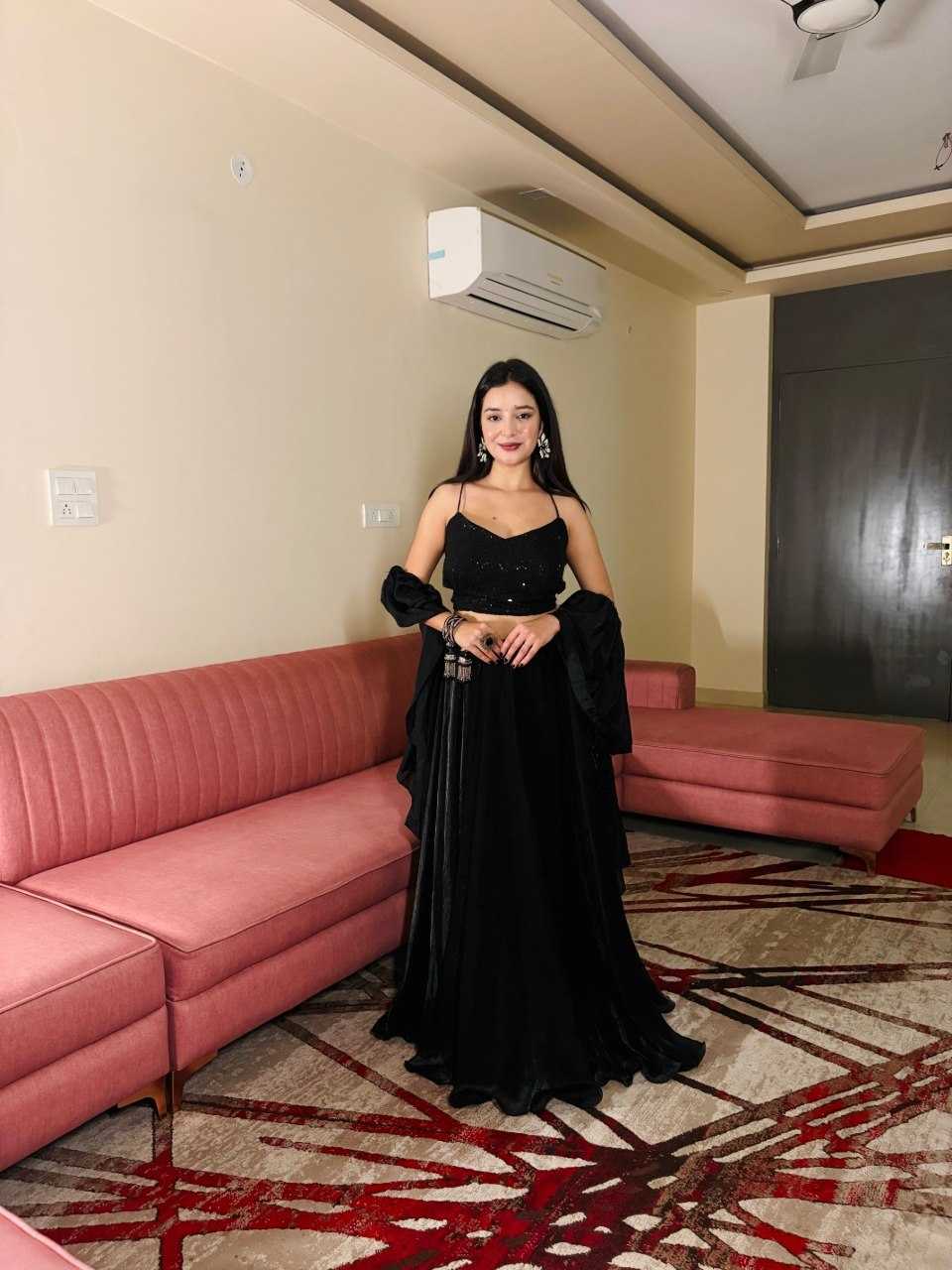 CELEBRITY LEHENGA