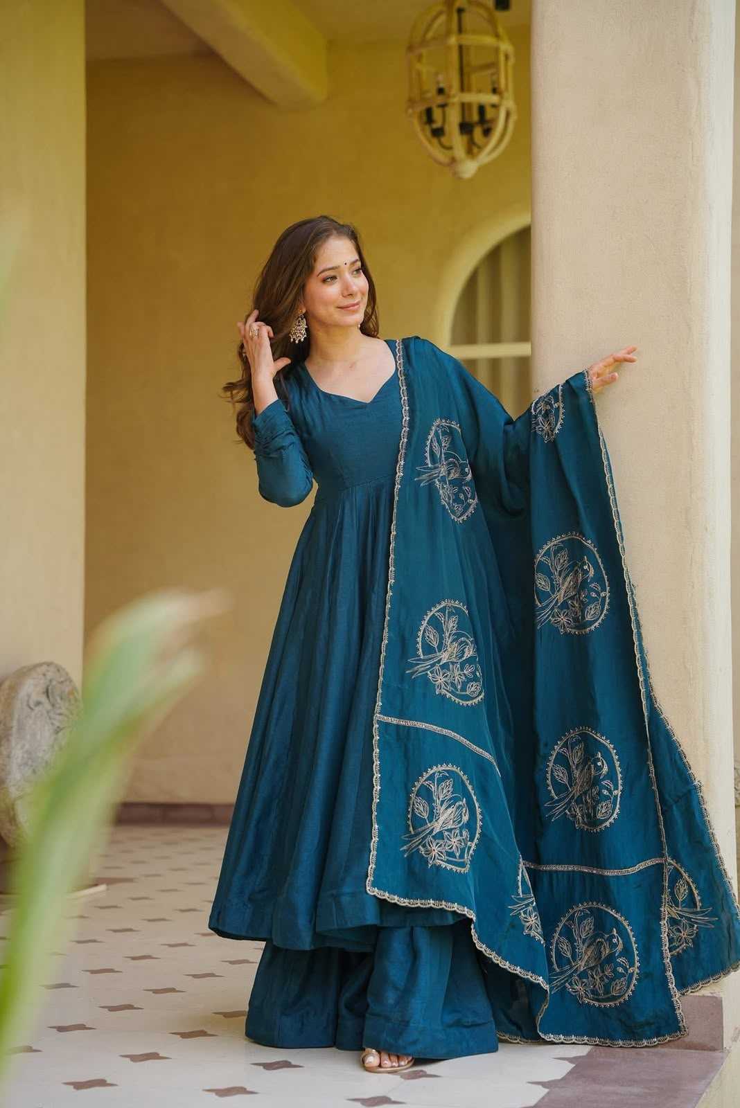 ANARKALI SUITS
