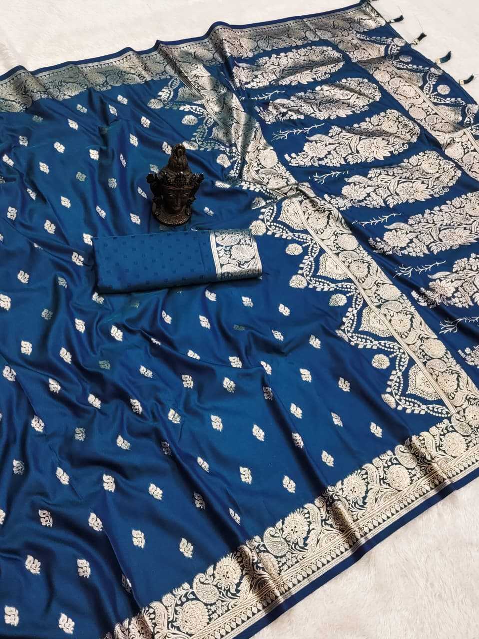 YNF Wholesale Banarasi Soft Silk Banarasi Silk Sarees KESH634 112 | Surat Manufacturer