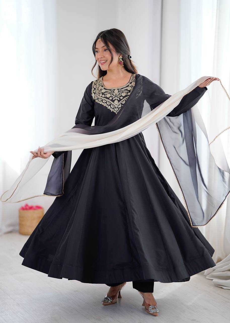 YNF Wholesale Heavy Crepe Printed Gowns KESH617 26 | Surat Manufacturer