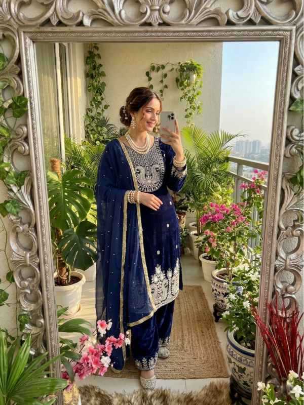 YNF Wholesale Velvet Velvet Suits  | Surat Manufacturer