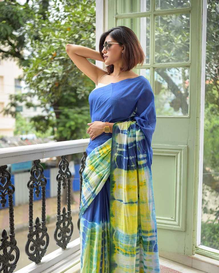YNF Wholesale Linen Designer Sarees  | Surat Manufacturer