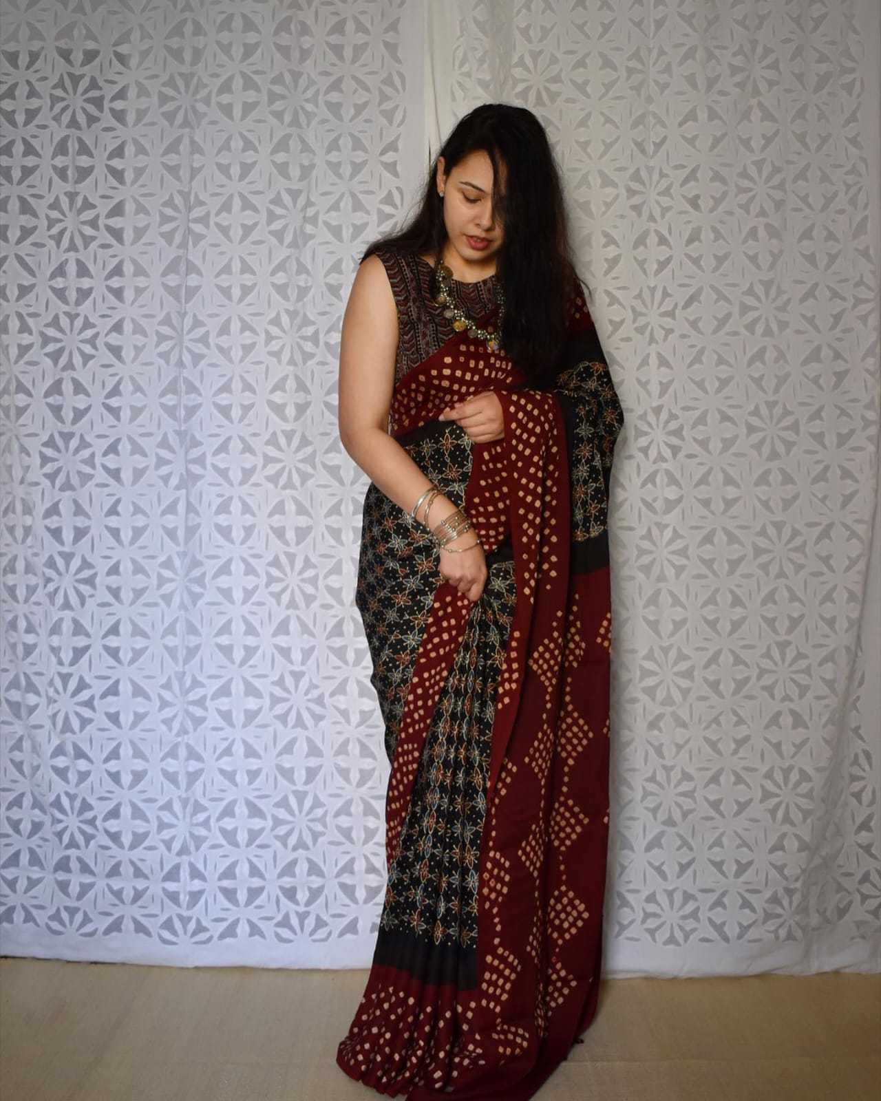 YNF Wholesale Muslin Silk Soft Silk Sarees | Surat Manufacturer