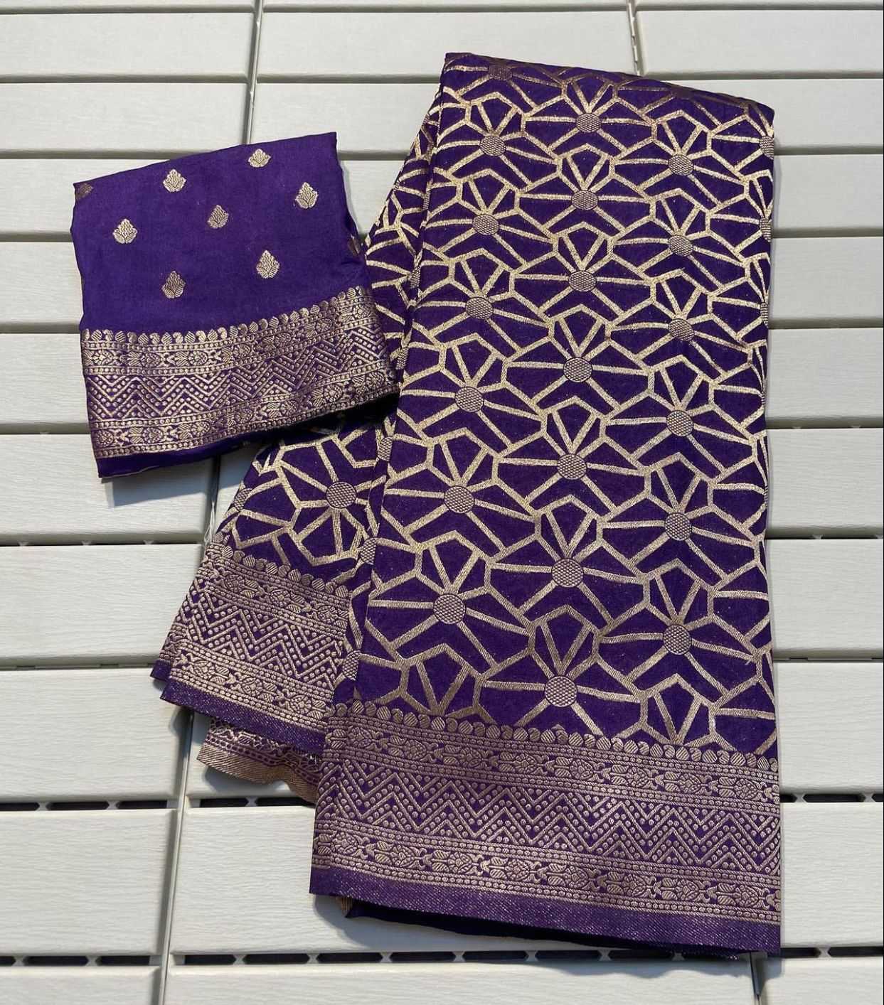 YNF Wholesale Khadi Khadi Silk Sarees KESH484 Chaarvi | Surat Manufacturer