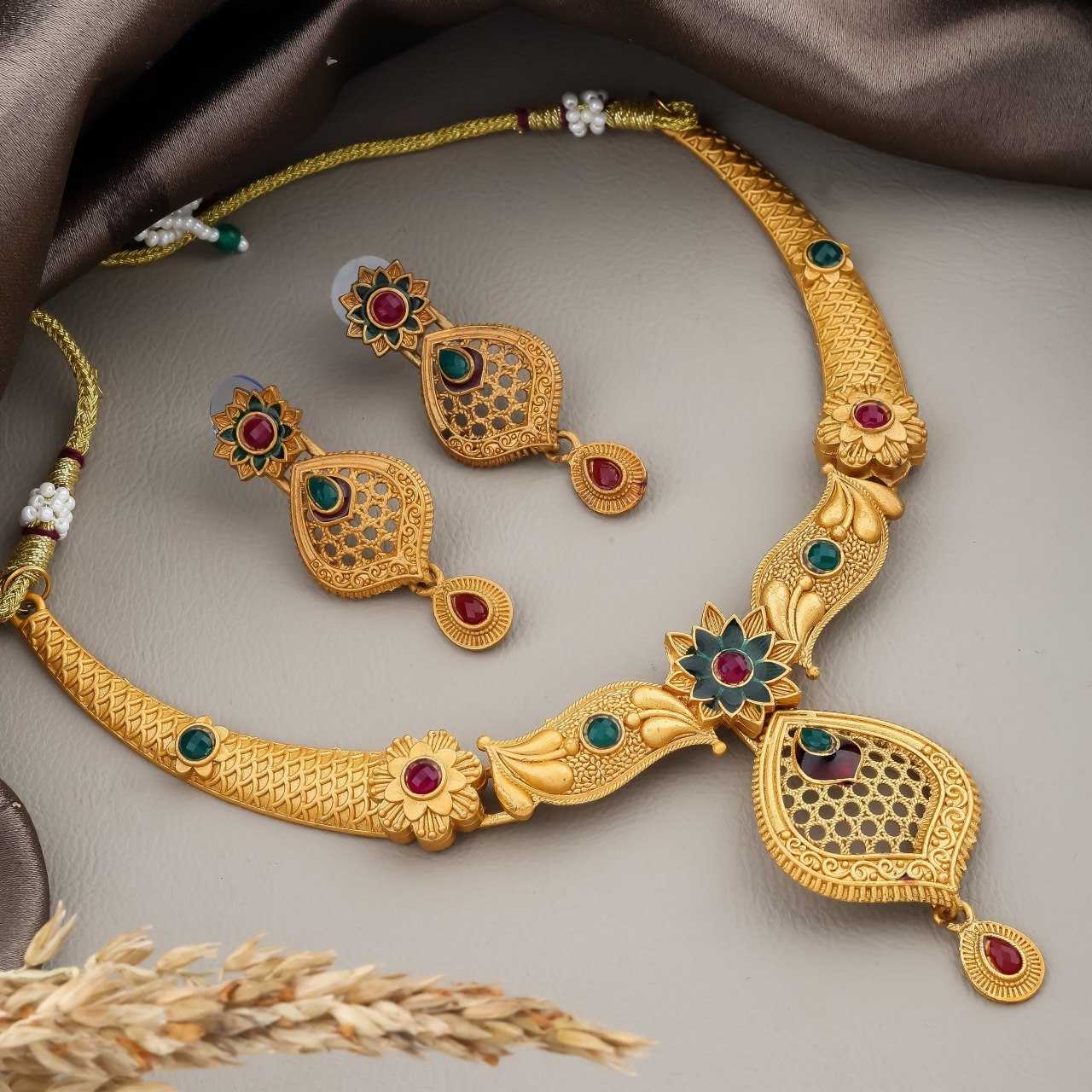 YNF Wholesale Brass Choker Necklaces KESH191 1 | Surat Manufacturer