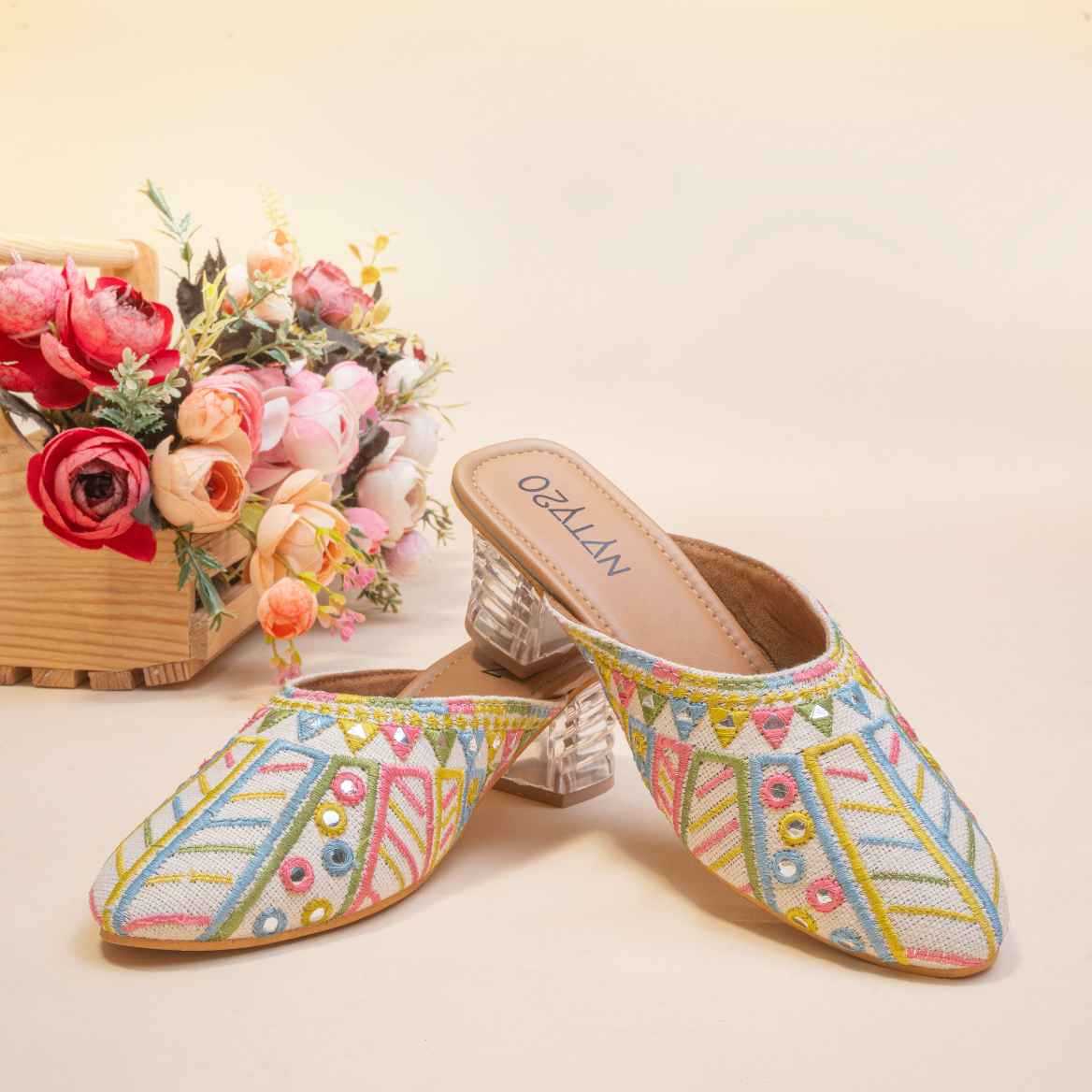 YNF Wholesale Cotton Designer Juttis KESH641 White heel - COTTON | Surat Manufacturer