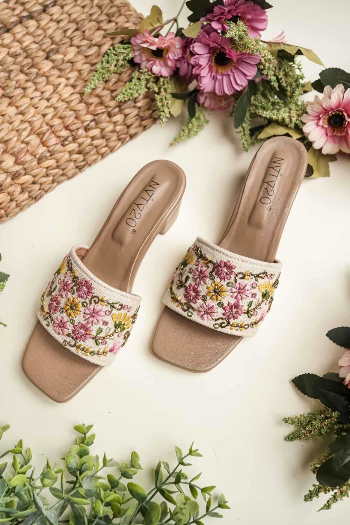 YNF Wholesale Premium Roman Silk Casual Ethnic Footwear KESH641 Designer heel | Surat Manufacturer