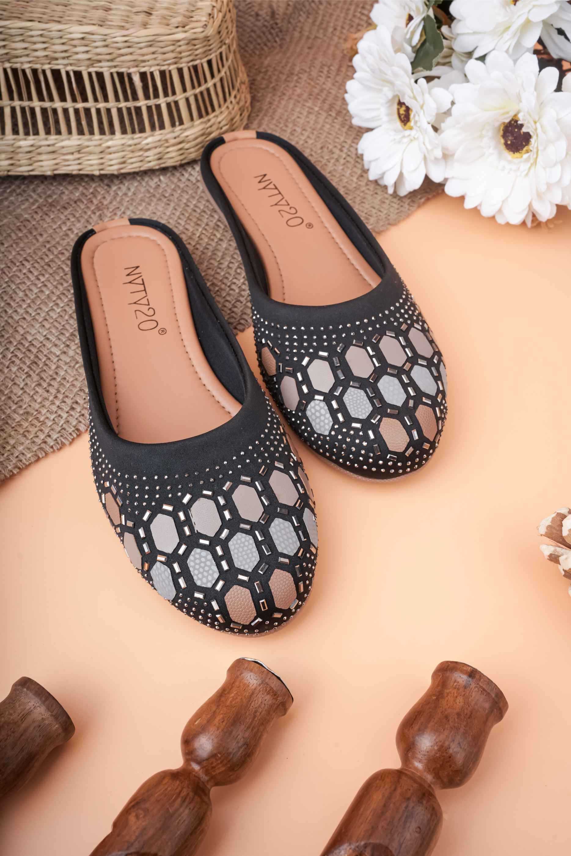 YNF Wholesale Premium Roman Silk Designer Juttis KESH641 siroski | Surat Manufacturer