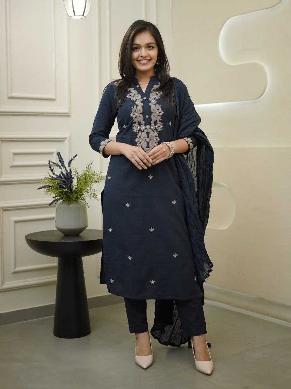 YNF Wholesale Slub Reyon Party Wear Kurtis KESH517 JATINA | Surat Manufacturer
