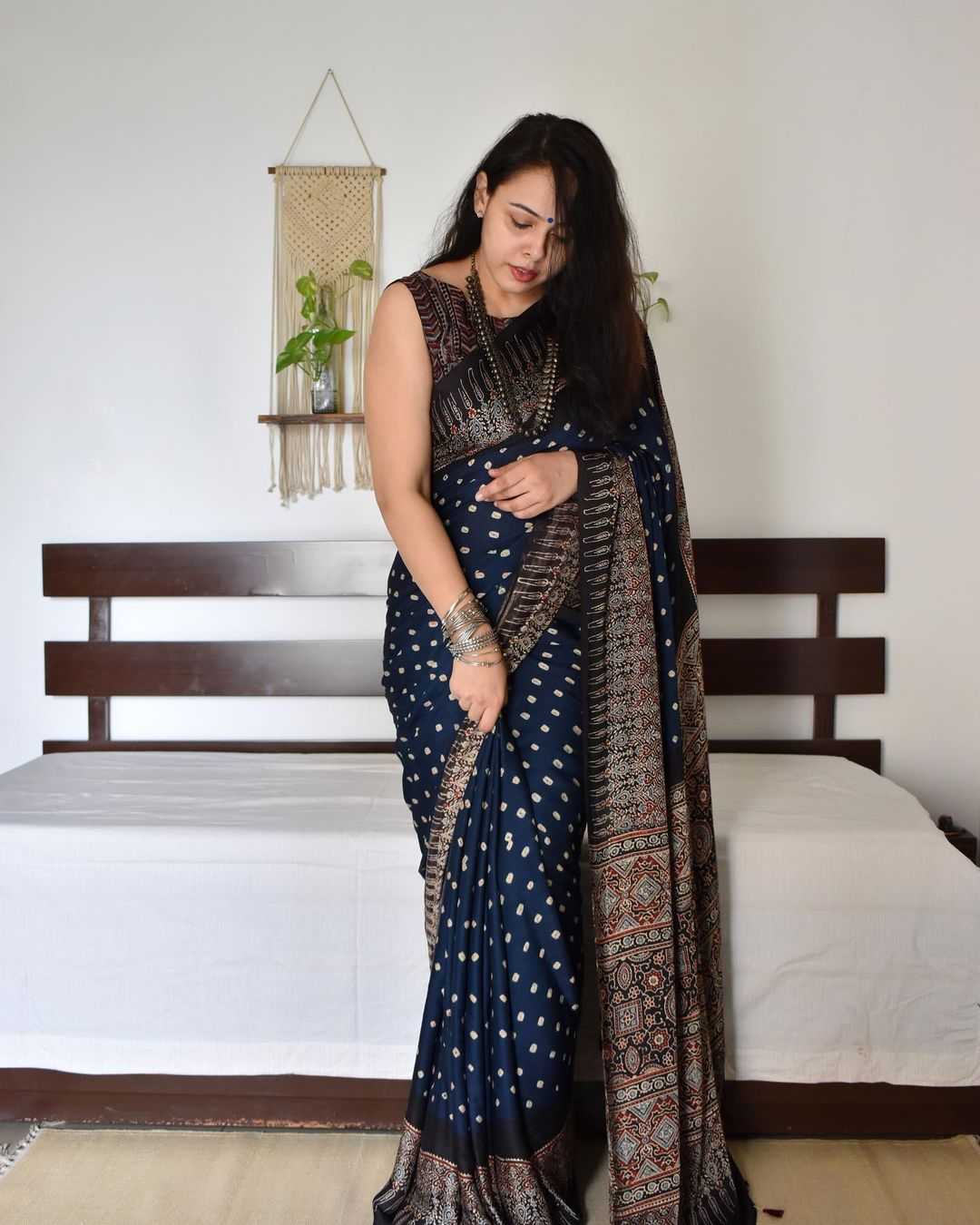YNF Wholesale Muslin Silk Hand Block Printed Silk Saree KESH682 Aamira | Surat Manufacturer