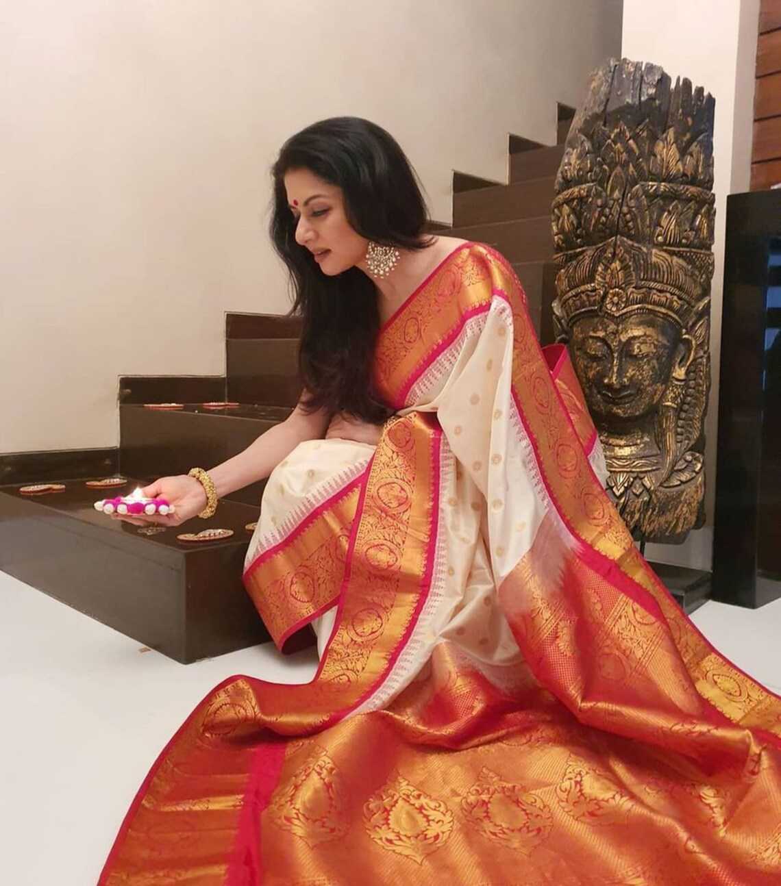 YNF Wholesale Lichi Silk Soft Silk Sarees  | Surat Manufacturer