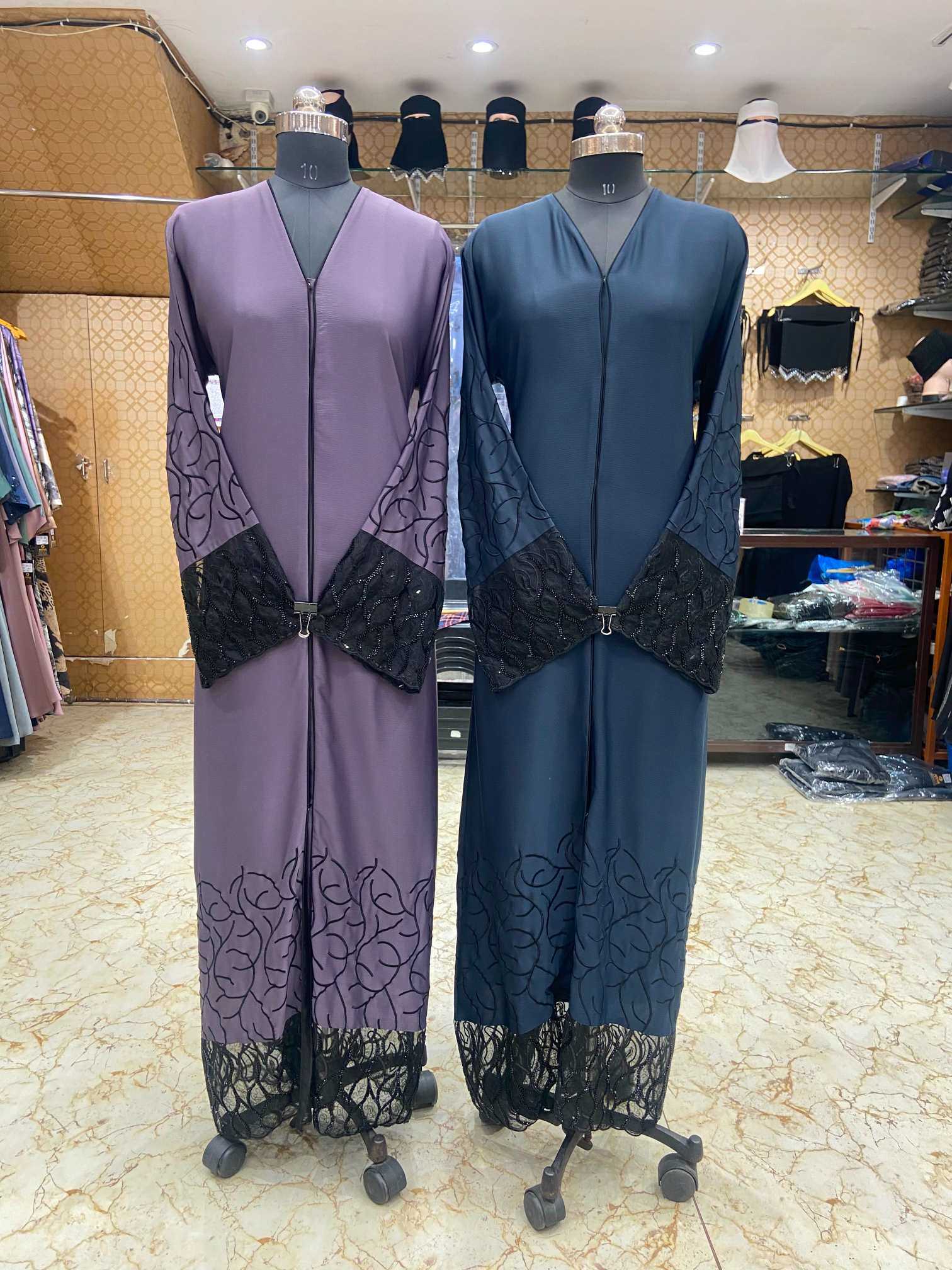 ISLAMIC CLOTHING