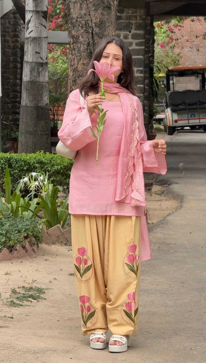 YNF Wholesale Cotton Cotton Suits  | Surat Manufacturer