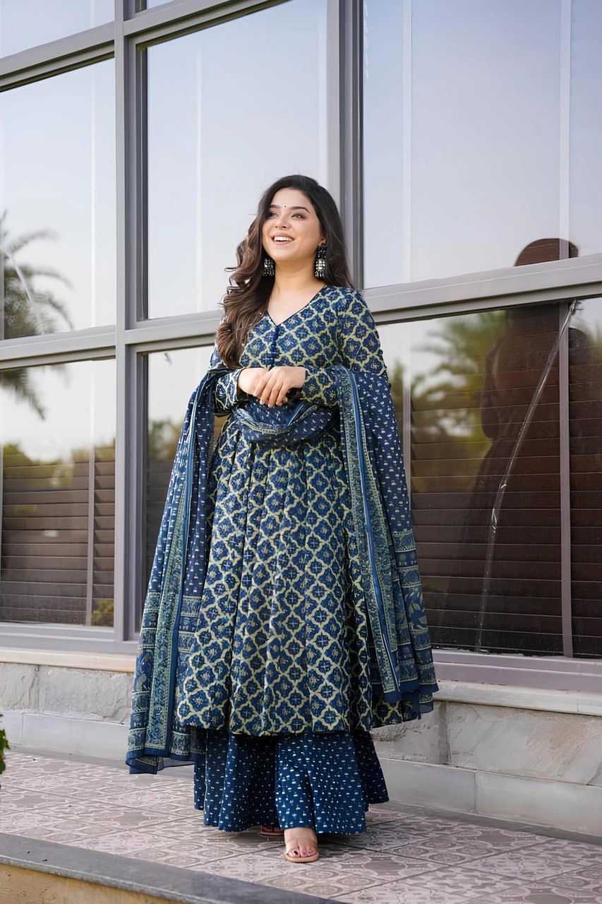 YNF Wholesale Rayon Printed Kurtis KESH745 1001 | Surat Manufacturer