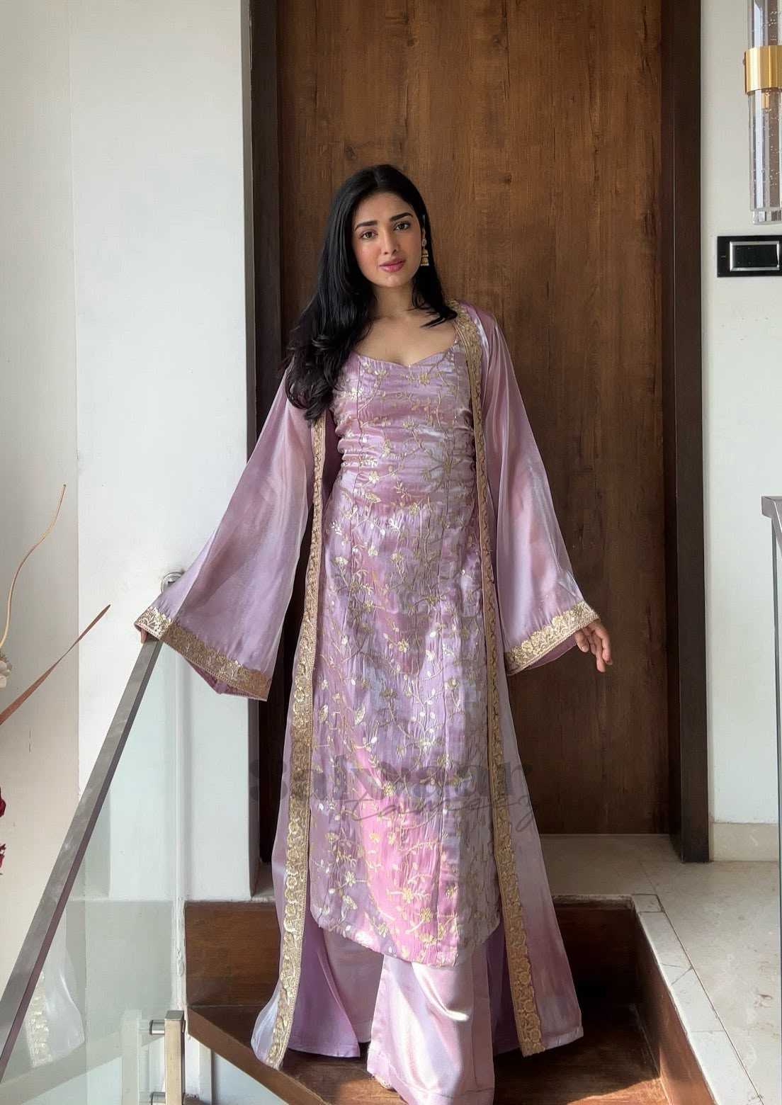 KURTI