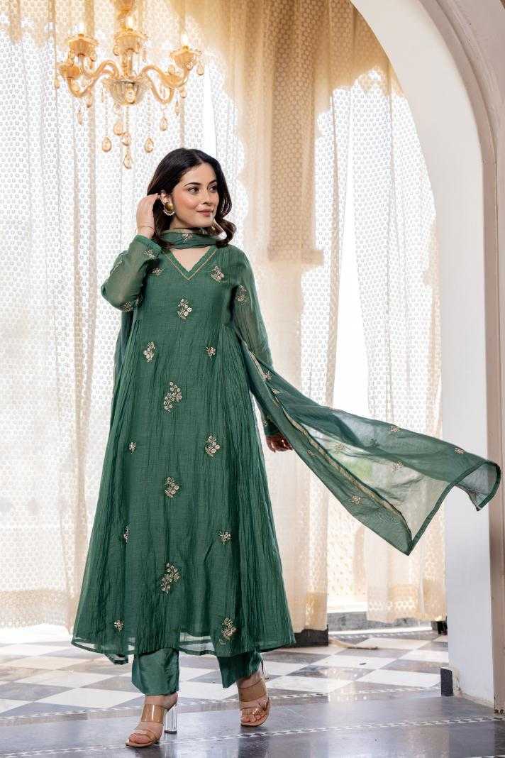 YNF Wholesale Chanderi Silk Ladies Silk Suit RIN228 646 | Surat Manufacturer