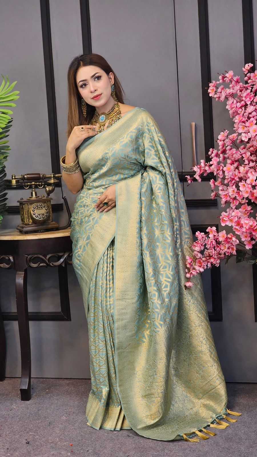 YNF Wholesale Khadi Khadi Silk Sarees KESH484 Chaarvi | Surat Manufacturer