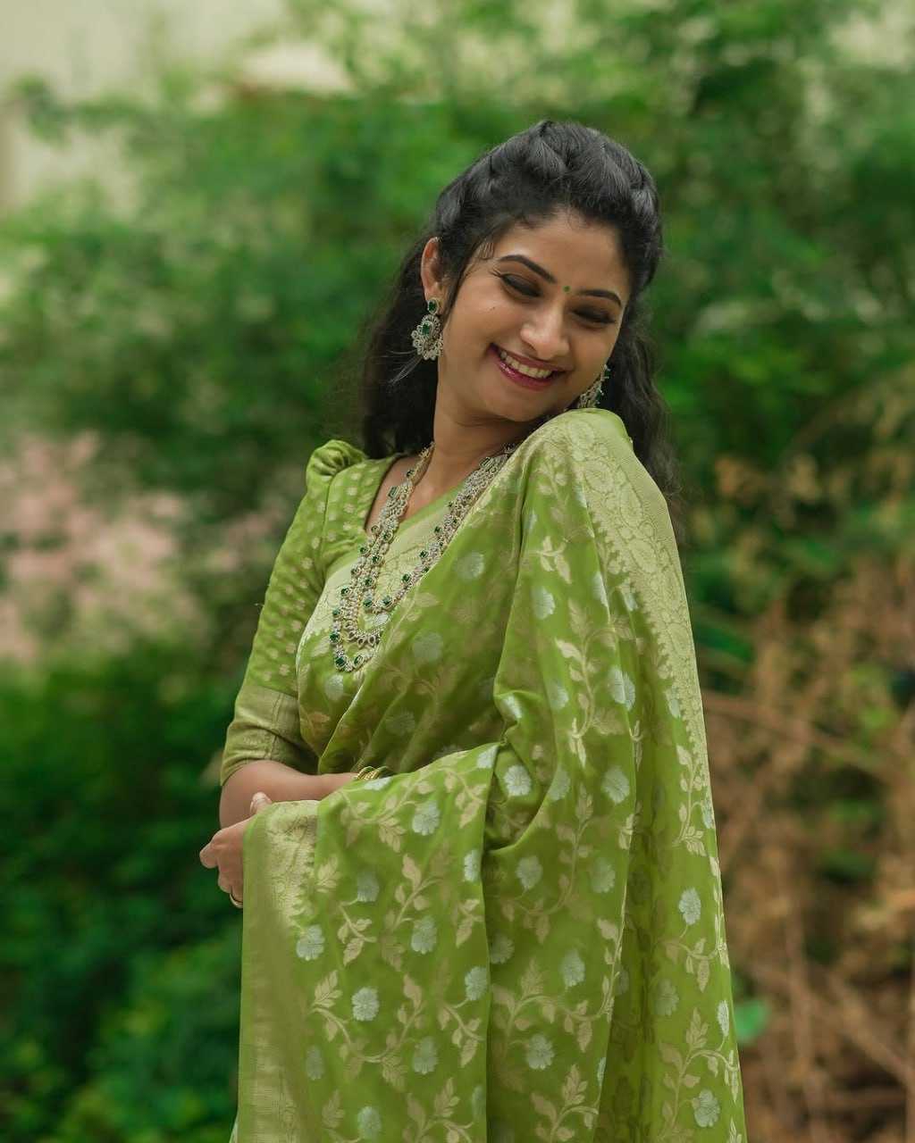 YNF Wholesale Banarasi Soft Silk Silk Sarees KESH702 5816 | Surat Manufacturer
