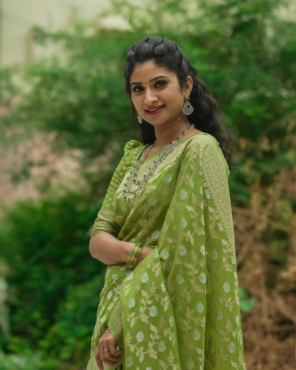 YNF Wholesale Banarasi Soft Silk Silk Sarees KESH702 5816 | Surat Manufacturer