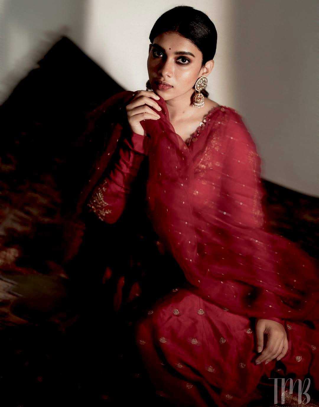 YNF Wholesale Chinon Silk Fancy Gowns KESH492 1453 | Surat Manufacturer