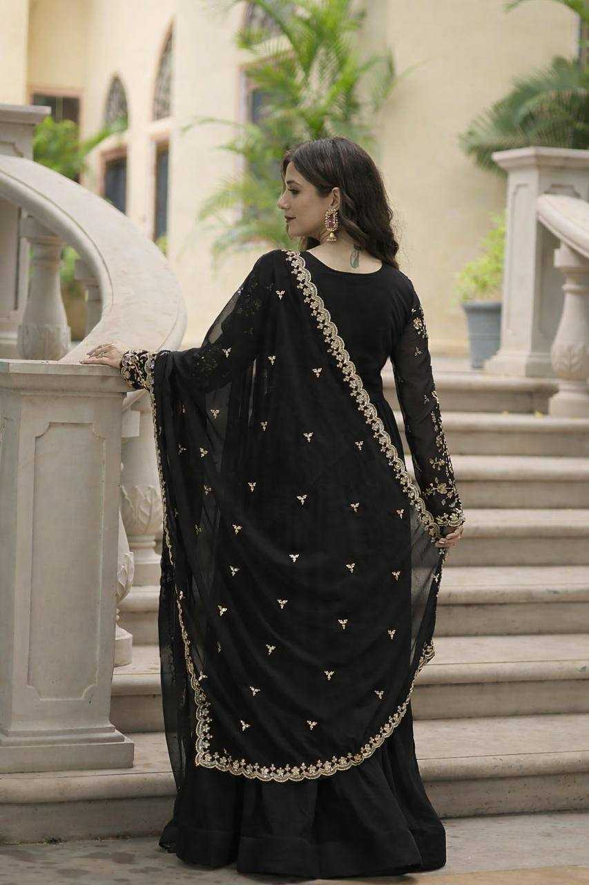 YNF Wholesale Faux Blooming Evening Gowns KESH175 3095 | Surat Manufacturer