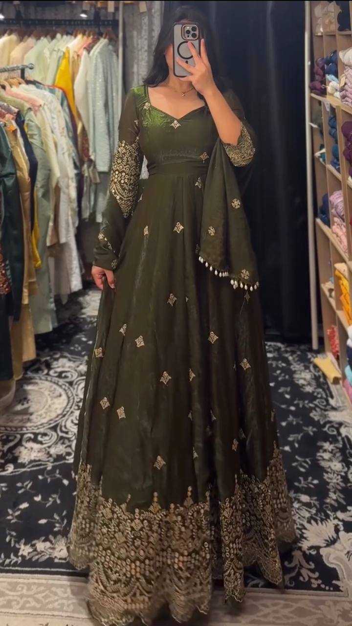 YNF Wholesale FENDY Silk Party Gowns RIN133 1564 | Surat Manufacturer