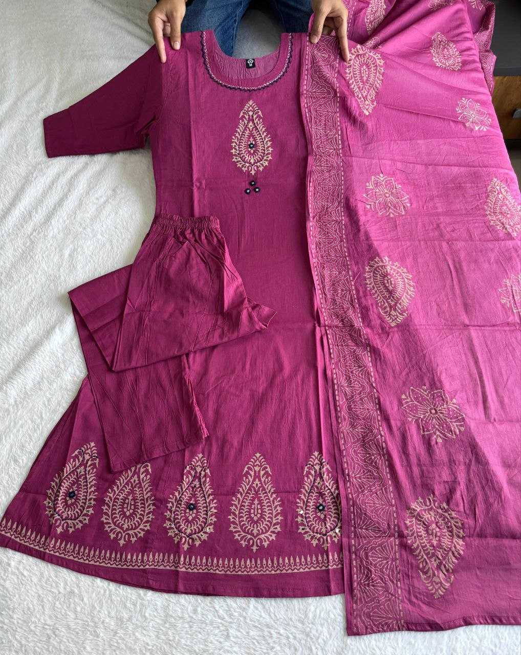 YNF Wholesale Pure Cotton Ethnic Kurtis KESH137 396 | Surat Manufacturer