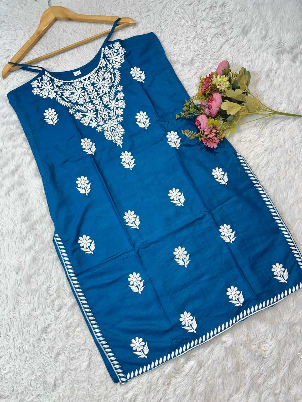 YNF Wholesale Reyon Cotton Party Wear Kurtis KESH502 MF 1007 | Surat Manufacturer