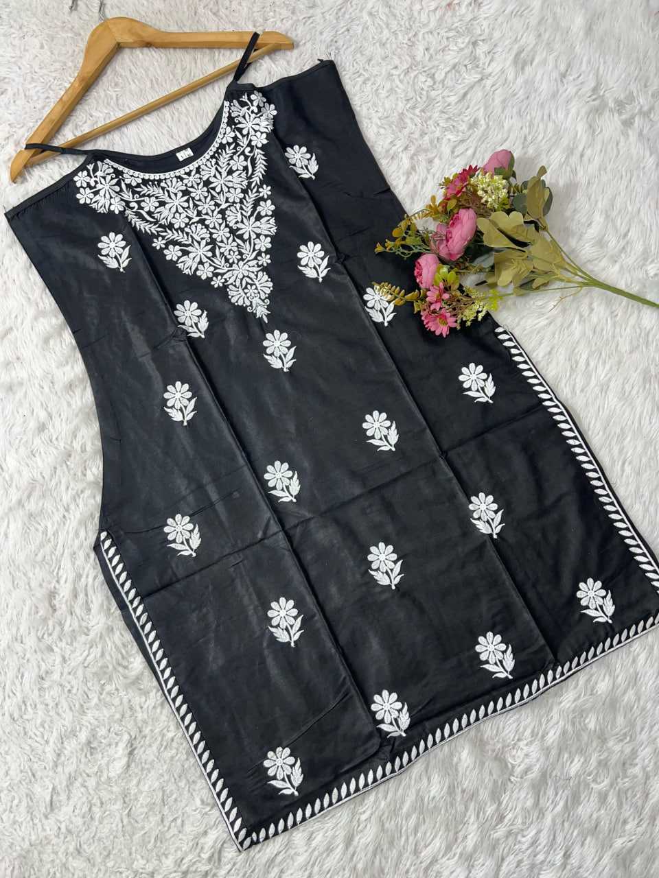 YNF Wholesale Reyon Cotton Party Wear Kurtis KESH502 MF 1007 | Surat Manufacturer