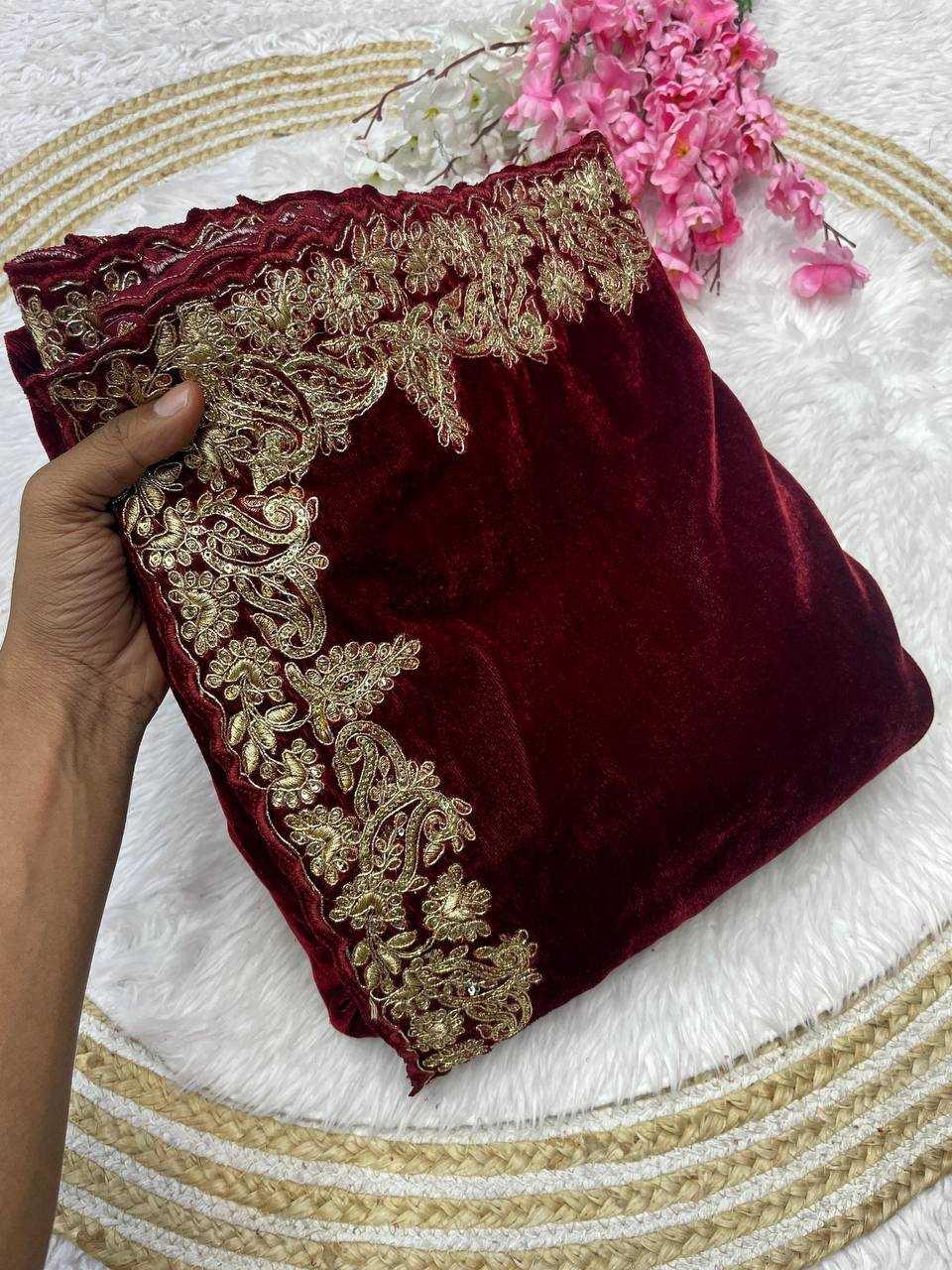 Ynf Velvet  Sarees Wholesale Sequence Sarees Velvet Sarees Embroidered Sarees Manufacturer - YNF Online