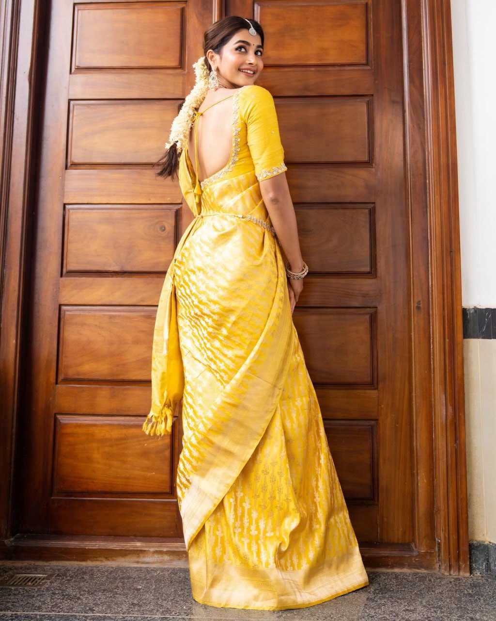 YNF Wholesale Banarasi Soft Silk Banarasi Silk Sarees KESH702 5182 | Surat Manufacturer