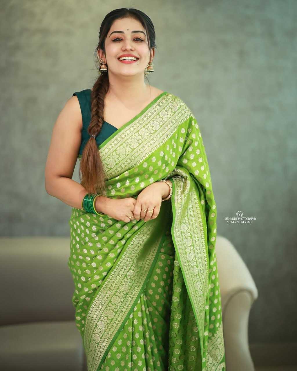 YNF Wholesale Banarasi Soft Silk Banarasi Silk Sarees With Zari Work KESH702 5279 | Surat Manufacturer