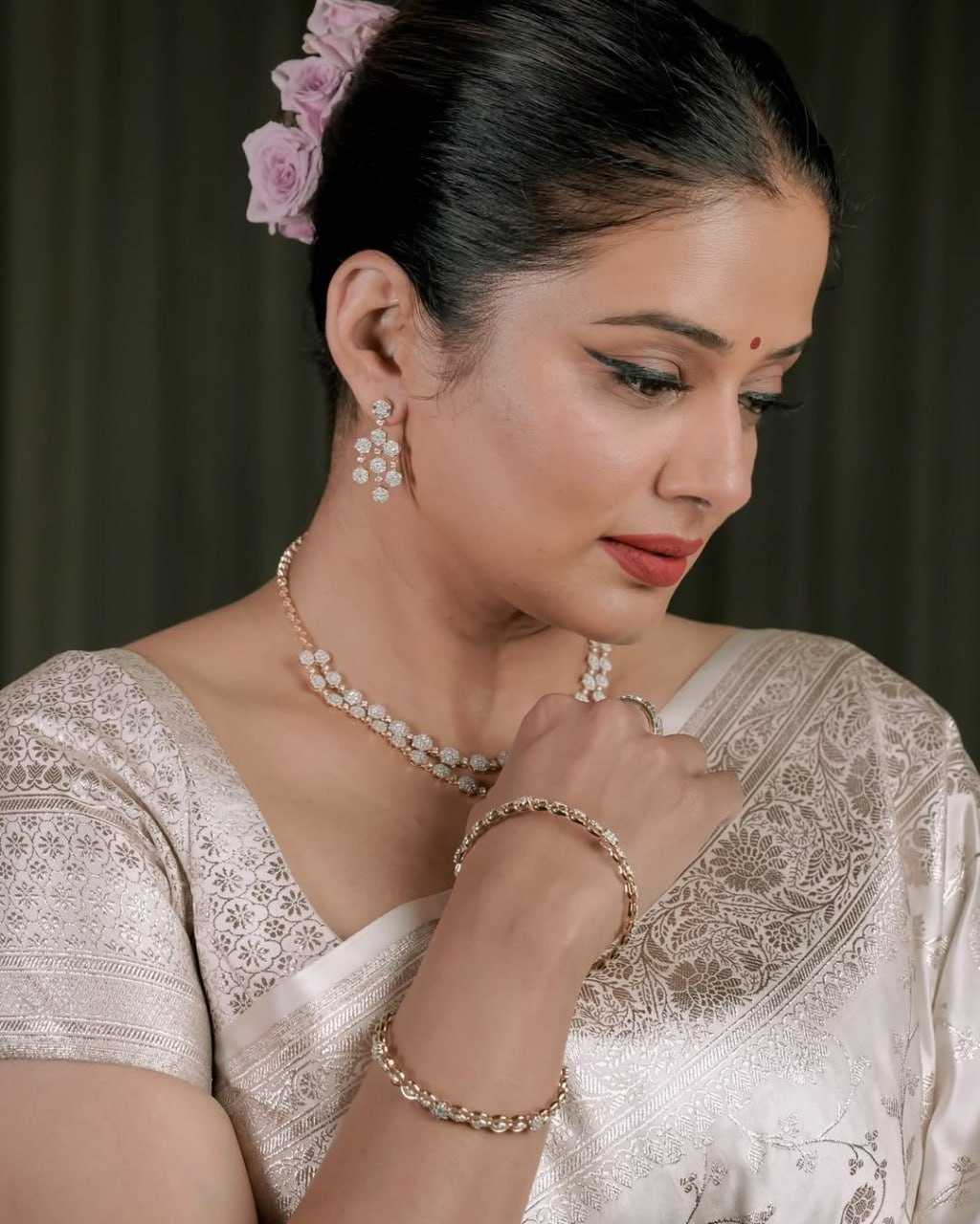 YNF Wholesale Banarasi Soft Silk Banarasi Silk Sarees KESH702 5280 | Surat Manufacturer