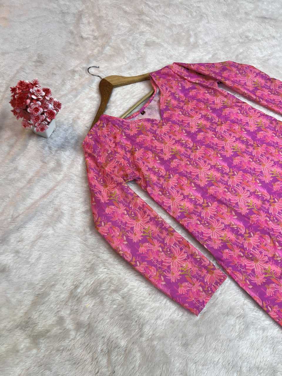 YNF Wholesale Maslin Designer Kurtis RIN227 RJ-14 | Surat Manufacturer