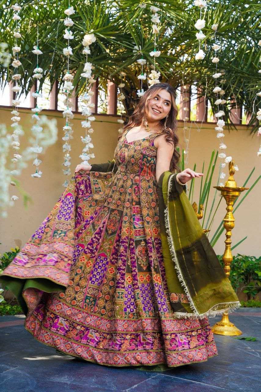 YNF Wholesale Organza Silk Printed Gowns KESH154 1191 | Surat Manufacturer