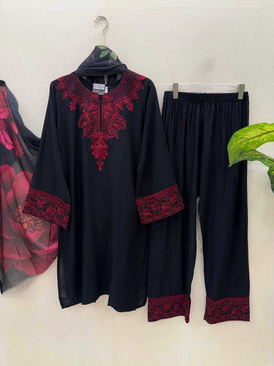 YNF Wholesale Reyon Cotton Party wear suits RIN162 6002 | Surat Manufacturer