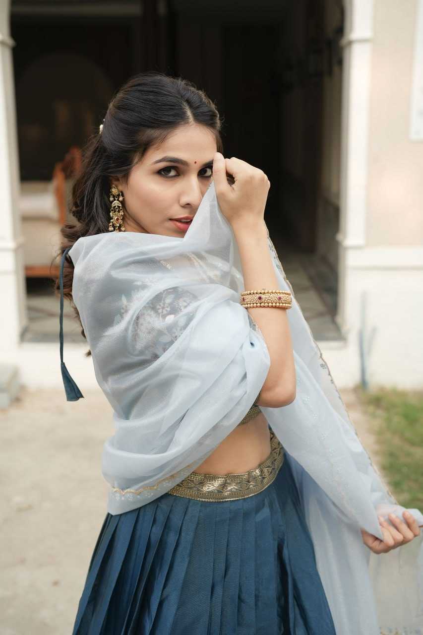 YNF Wholesale Shimmer silk Wedding Lehenga RIN119 8134 | Surat Manufacturer