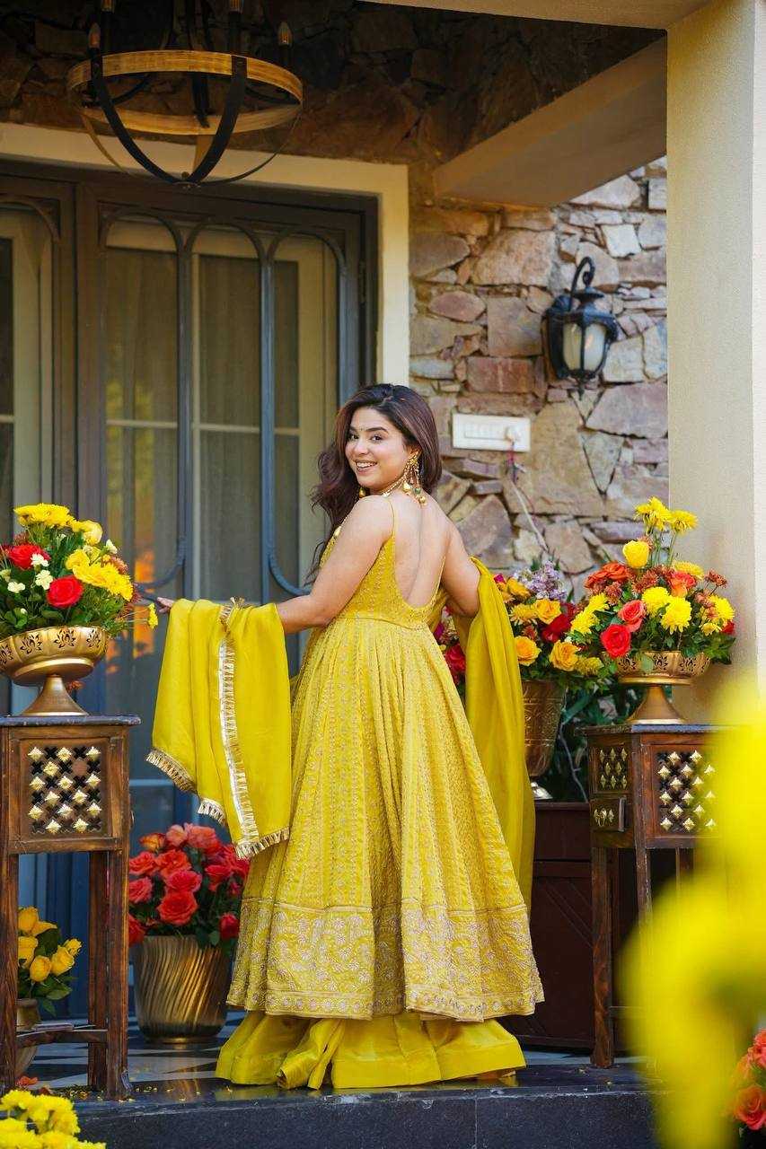 YNF Wholesale Tabby Silk Organza Embroidery Gowns KESH104 TD-6118 | Surat Manufacturer