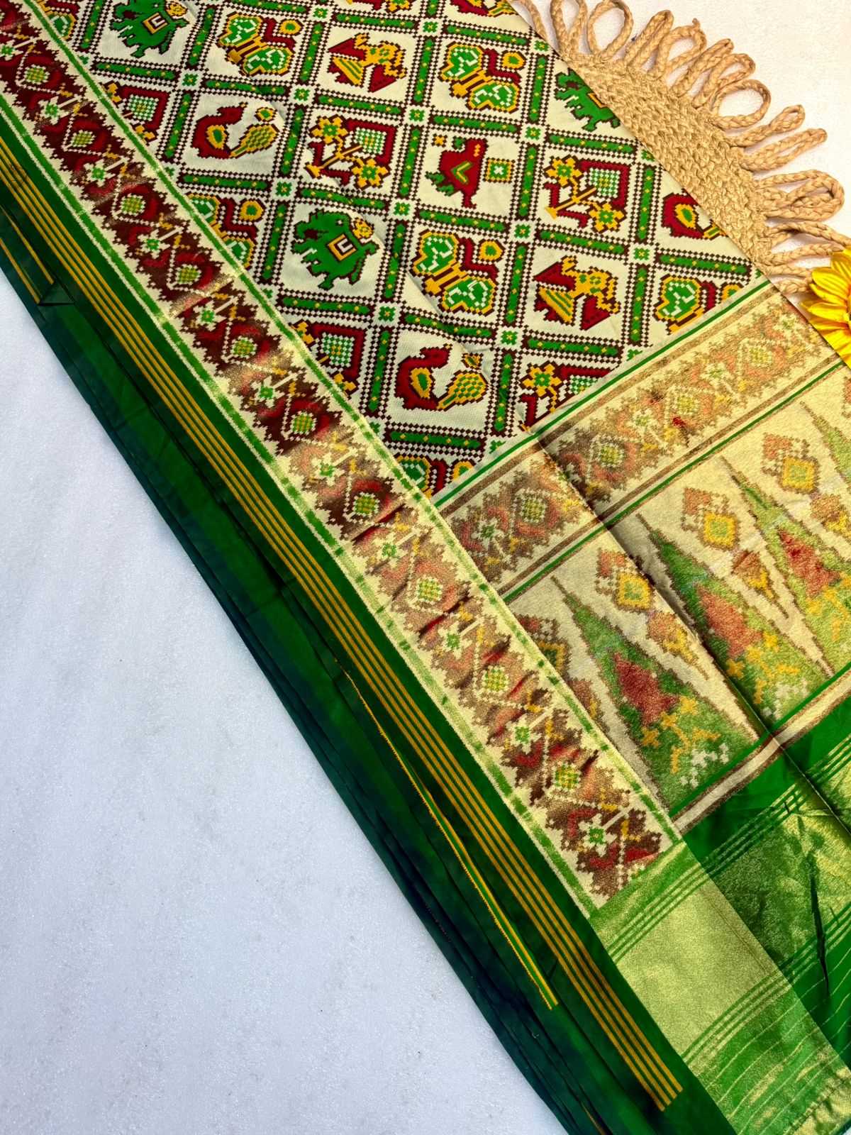YNF Wholesale Banarasi Soft Silk Banarasi Silk Sarees KESH576 332 | Surat Manufacturer