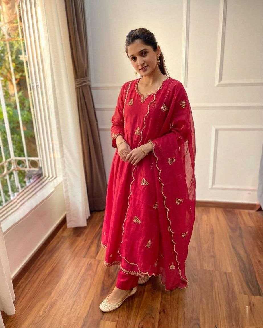 YNF Wholesale Chanderi Silk Printed Suits KESH640 PARI | Surat Manufacturer