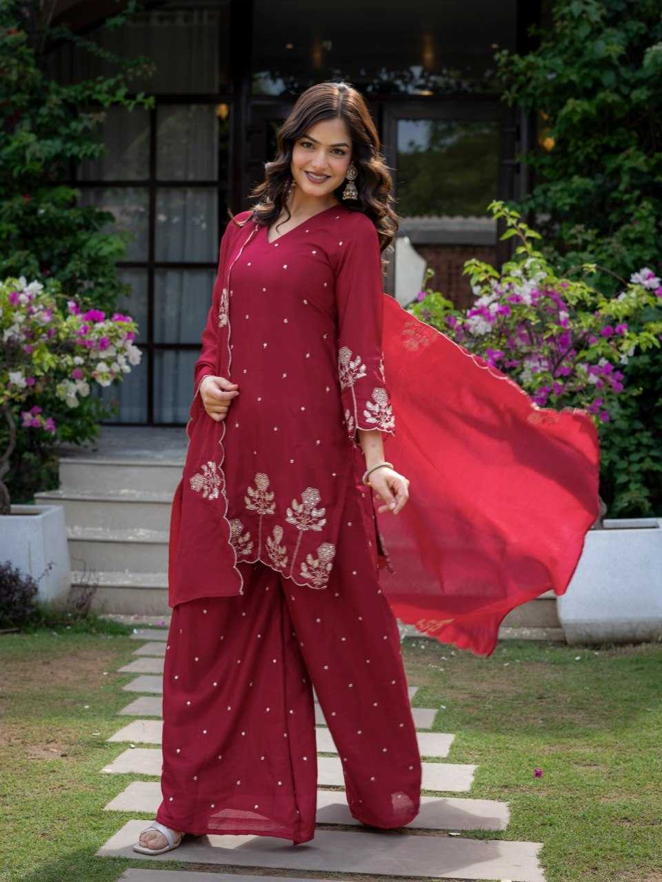 YNF Wholesale Chinon Silk Ladies Suits KESH522 KR-125 | Surat Manufacturer