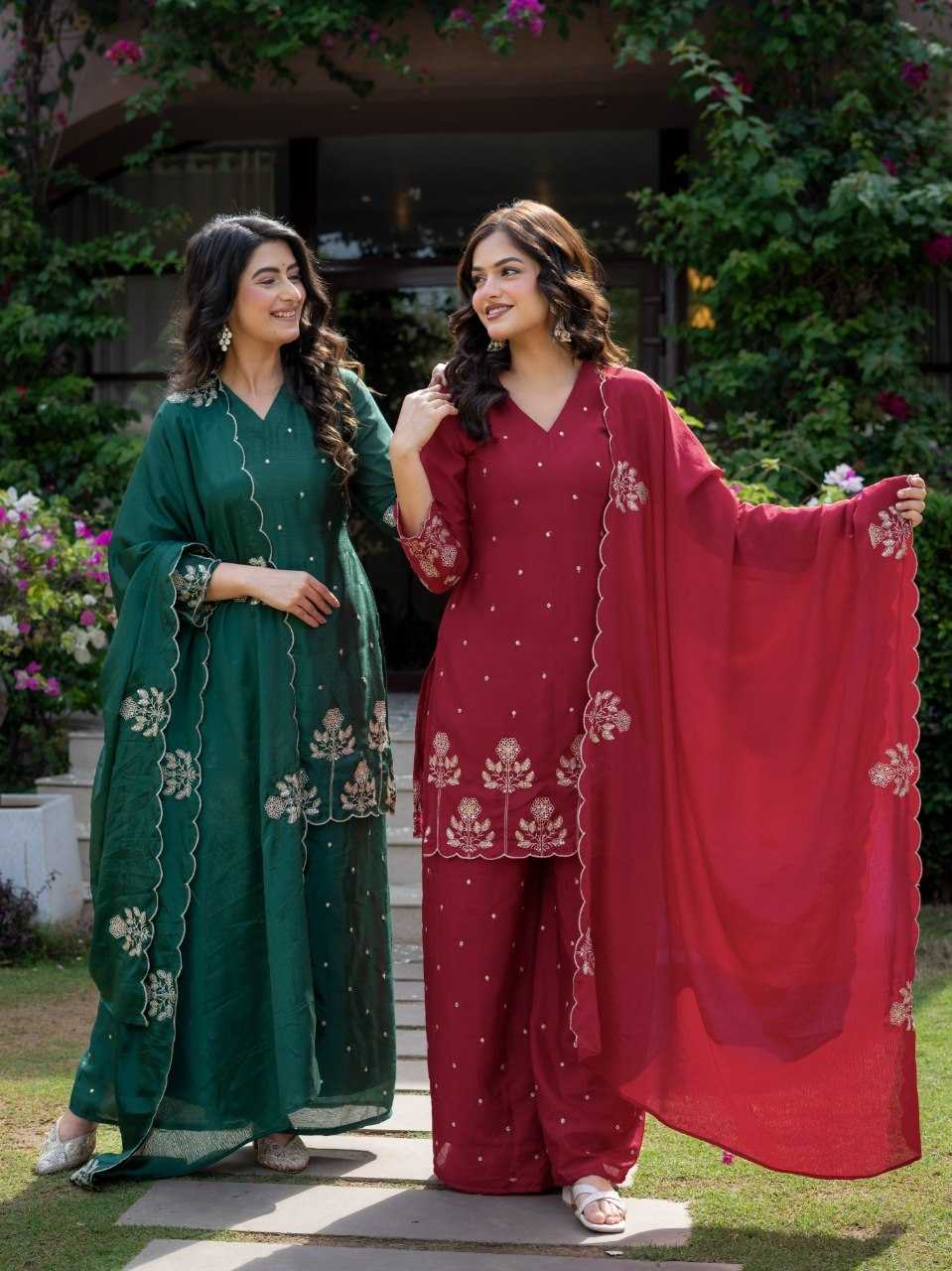 YNF Wholesale Chinon Silk Ladies Suits KESH522 KR-125 | Surat Manufacturer