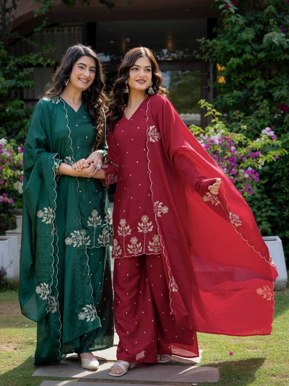 YNF Wholesale Chinon Silk Ladies Suits KESH522 KR-125 | Surat Manufacturer