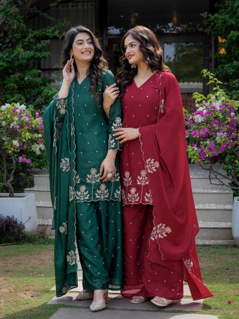 YNF Wholesale Chinon Silk Ladies Suits KESH522 KR-125 | Surat Manufacturer