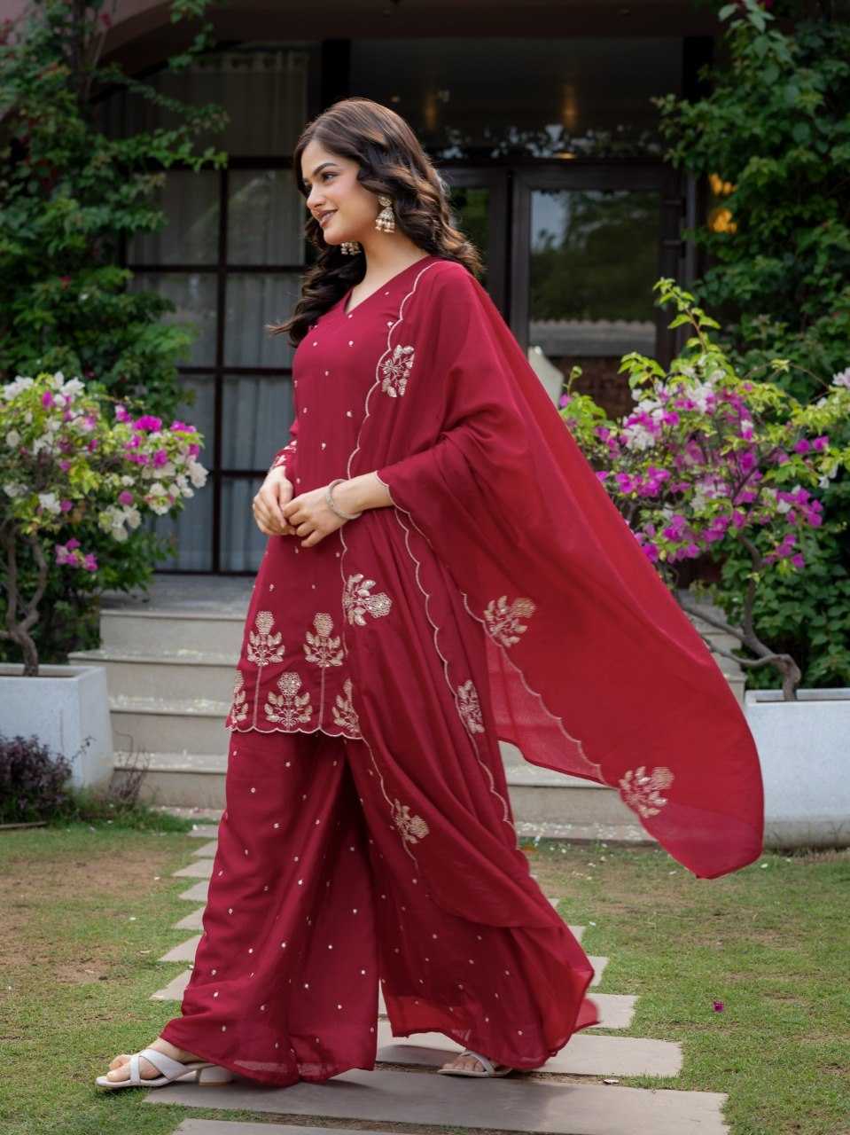 YNF Wholesale Chinon Silk Ladies Suits KESH522 KR-125 | Surat Manufacturer