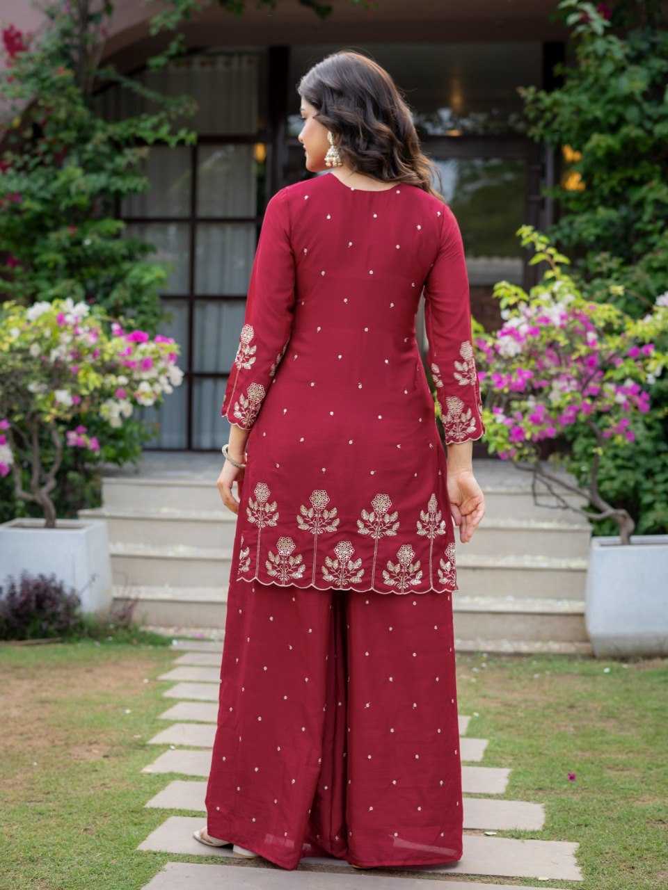 YNF Wholesale Chinon Silk Ladies Suits KESH522 KR-125 | Surat Manufacturer