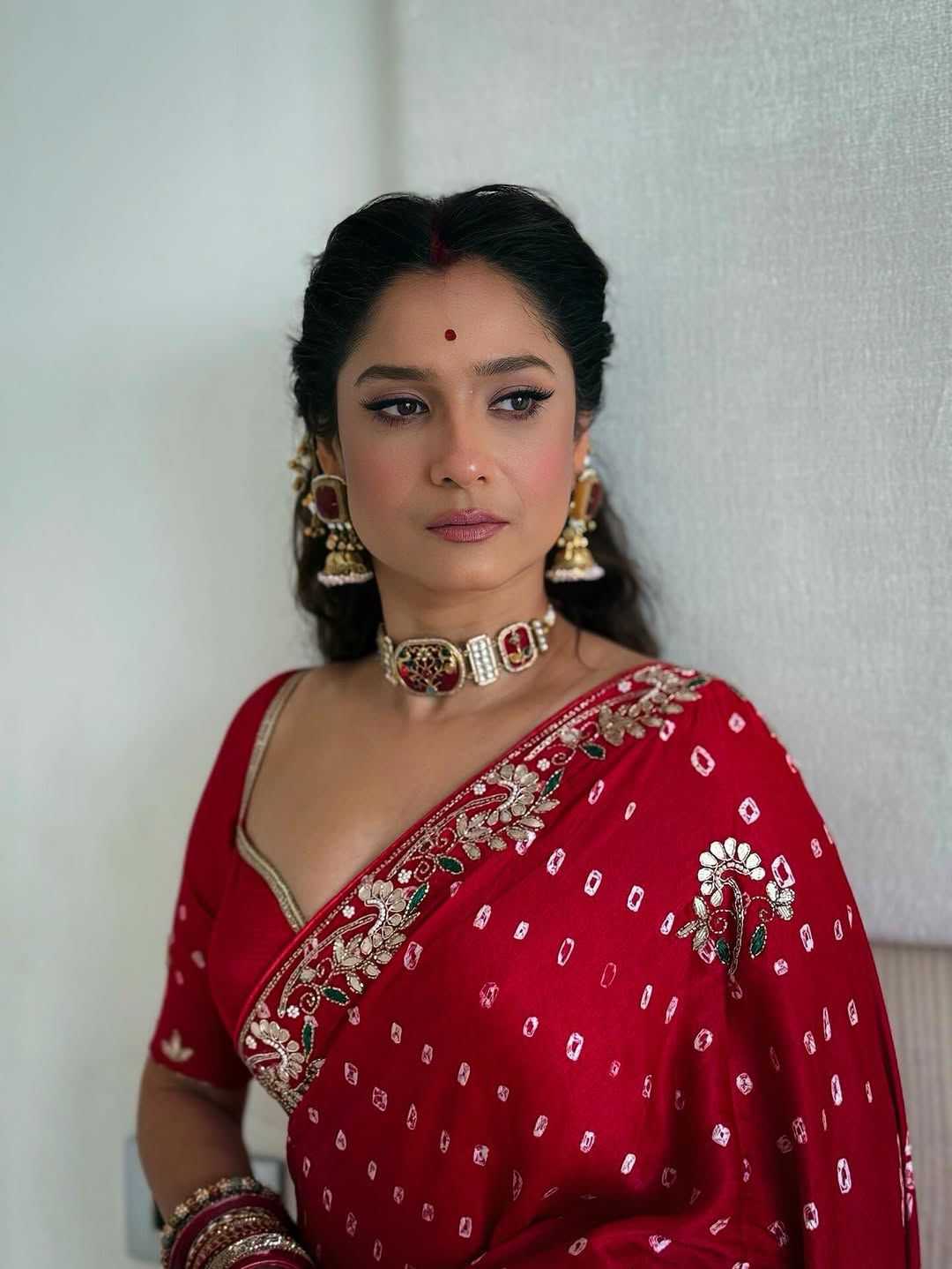 Ynf Gajji Silk  Sarees Bollywood Collections Festive Collections Wholesale Gota Patti Sarees Silk Sarees Ankita Lokhande Collections Manufacturer - YNF Online