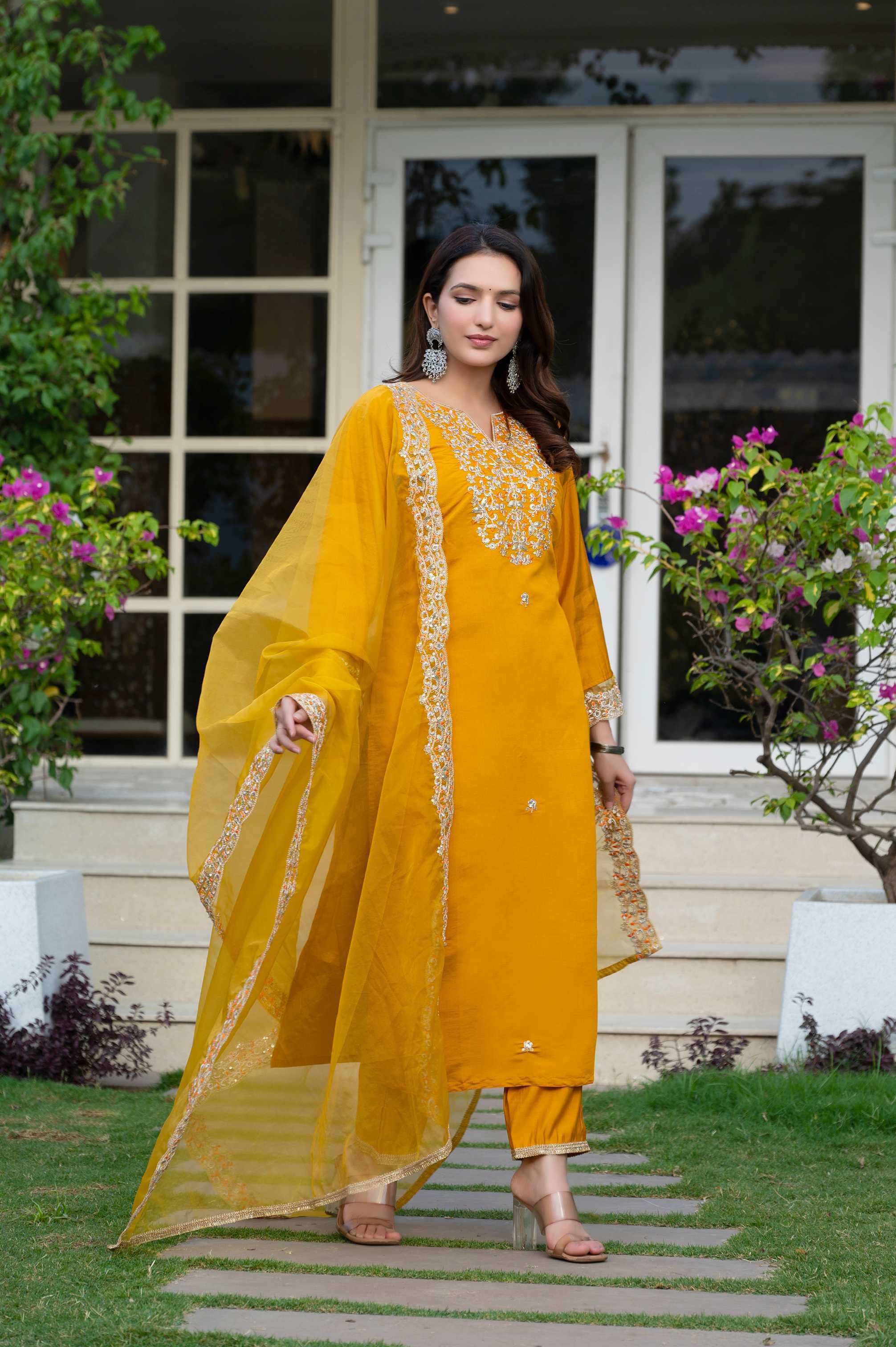 YNF Wholesale Heavy Roman Silk Embroidery Suits KESH422 1003 | Surat Manufacturer