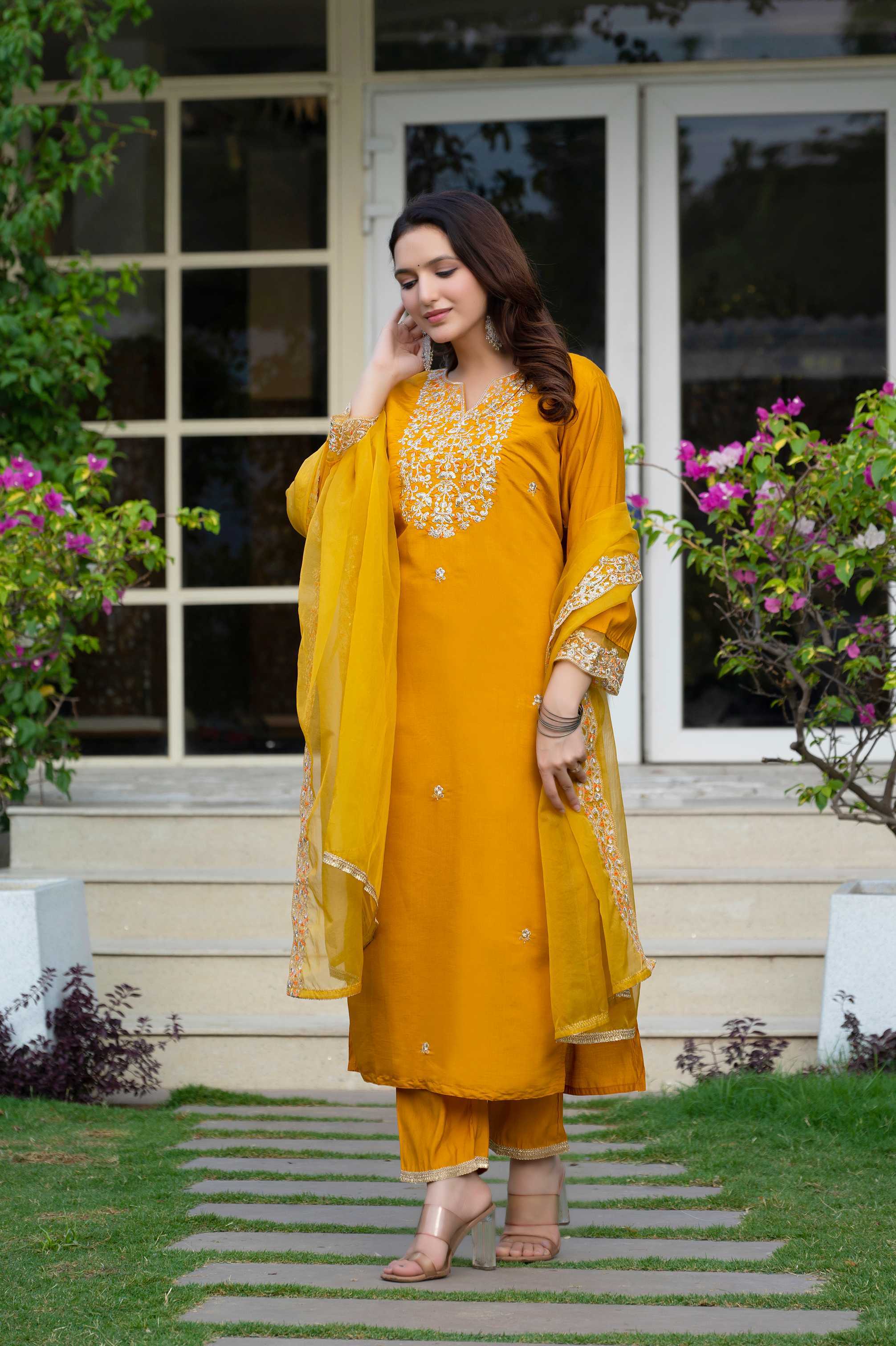 YNF Wholesale Heavy Roman Silk Embroidery Suits KESH422 1003 | Surat Manufacturer